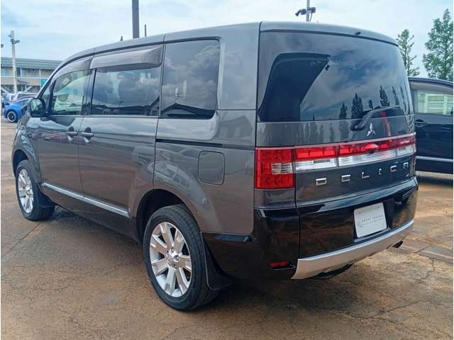 三菱 デリカ　Ｄ：５ ２．２ Ｄ パワーパッケージ ディーゼルターボ ４ＷＤ H28年 (甲信越・北陸) 99