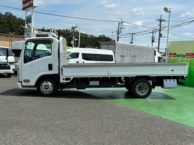 いすゞ エルフ ３．０ ハイキャブ ロング フルフラットロー ディーゼルターボ R2年 (関東) 99