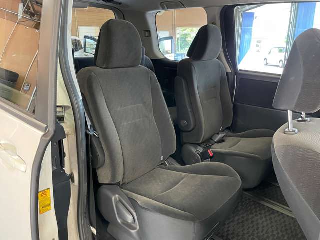 トヨタ ヴォクシー ２．０ Ｘ Ｌエディション H24年 (甲信越・北陸) 99