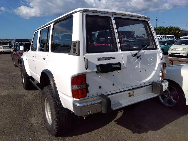 日産 サファリ ４ＷＤ H3年 (四国) 99