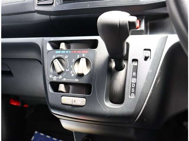 ダイハツ ミラ　イース ６６０ Ｌ ＳＡＩＩＩ H30年 (関東) 99
