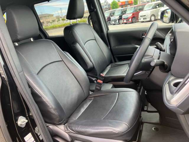 トヨタ ヴォクシー ２．０ Ｓ－Ｚ R5年 (四国) 99