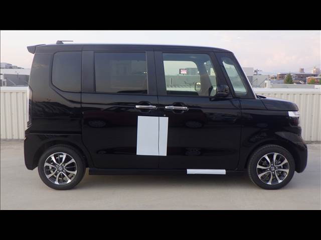 ホンダ Ｎ　ＢＯＸ カスタム ６６０ R7年 (九州・沖縄) 99
