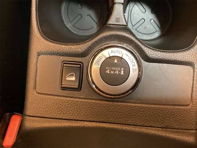 日産 エクストレイル ２．０ ２０Ｘ ２列車 ４ＷＤ H30年 (近畿) 99