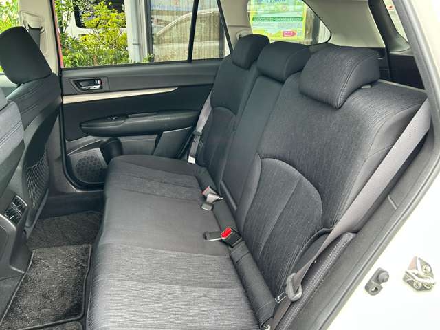スバル レガシィツーリングワゴン ２．５ Ｉ アイサイト ４ＷＤ H25年 (関東) 99
