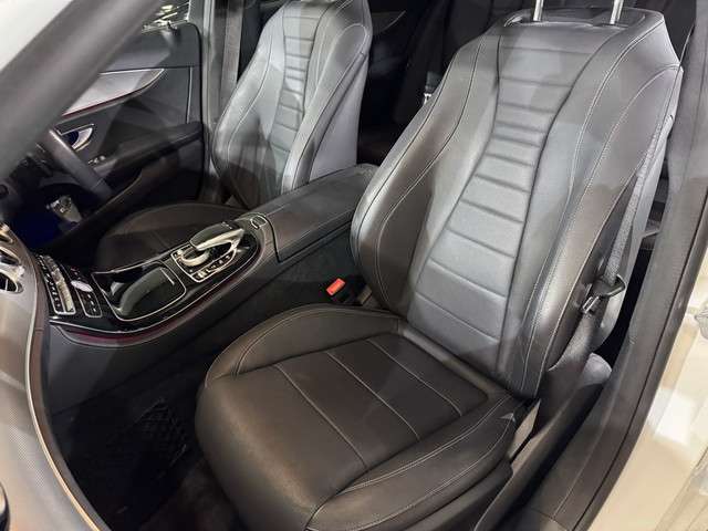 メルセデスベンツ Ｅクラスワゴン Ｅ２２０Ｄ アバンギャルド ディーゼルターボ R1年 (関東) 99