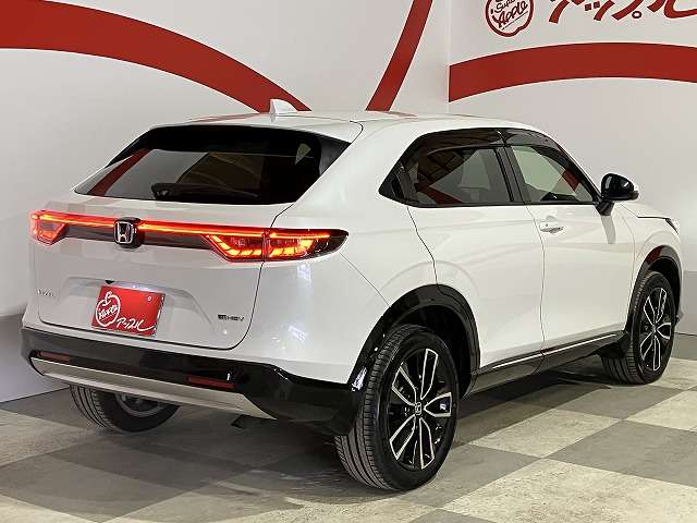 ホンダ ヴェゼル １．５ Ｅ：ＨＥＶ Ｚ ４ＷＤ R4年 (東北) 99