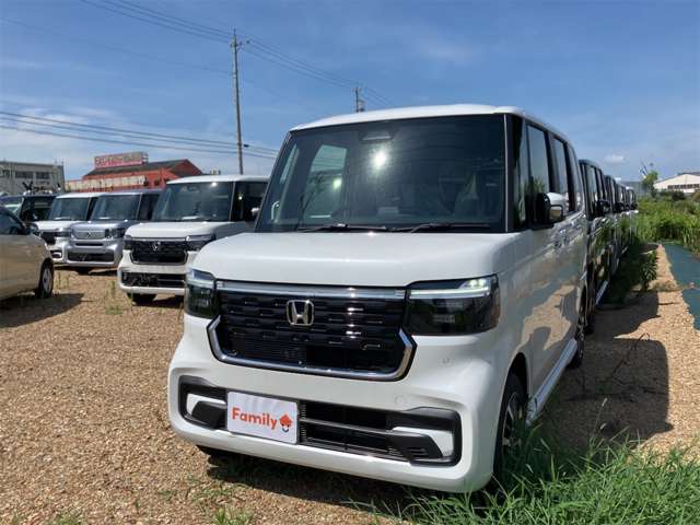 ホンダ Ｎ　ＢＯＸ カスタム ６６０ R8年 (東海) 99