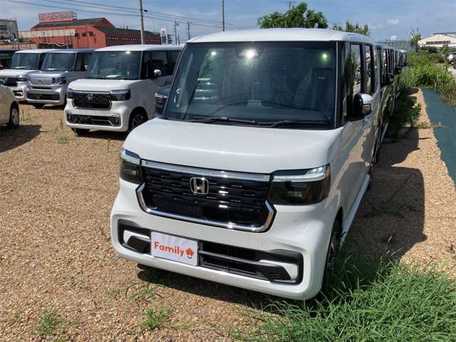 ホンダ Ｎ　ＢＯＸ カスタム ６６０ R8年 (東海) 99