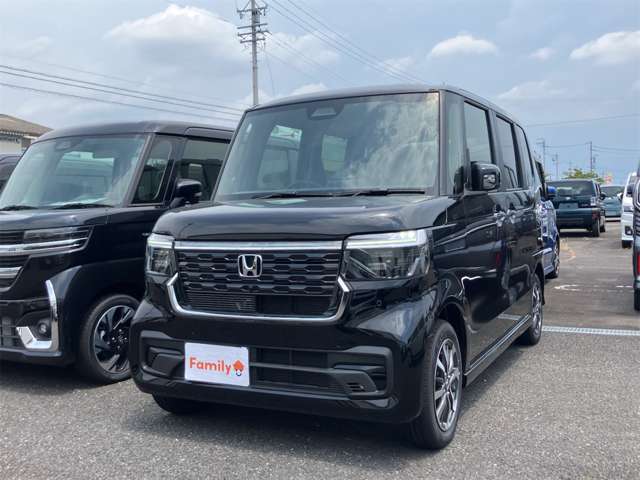ホンダ Ｎ　ＢＯＸ カスタム ６６０ R8年 (東海) 99