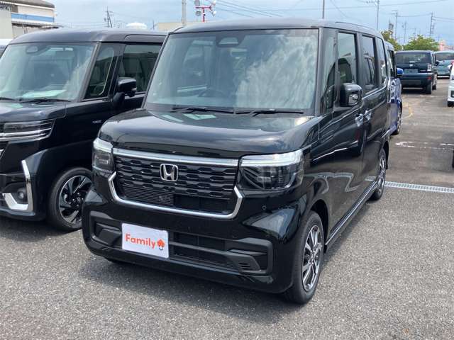 ホンダ Ｎ　ＢＯＸ カスタム ６６０ R8年 (東海) 99