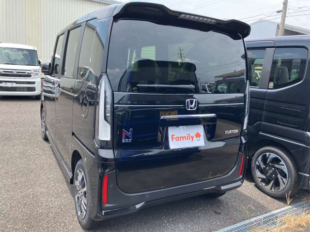 ホンダ Ｎ　ＢＯＸ カスタム ６６０ R8年 (東海) 99