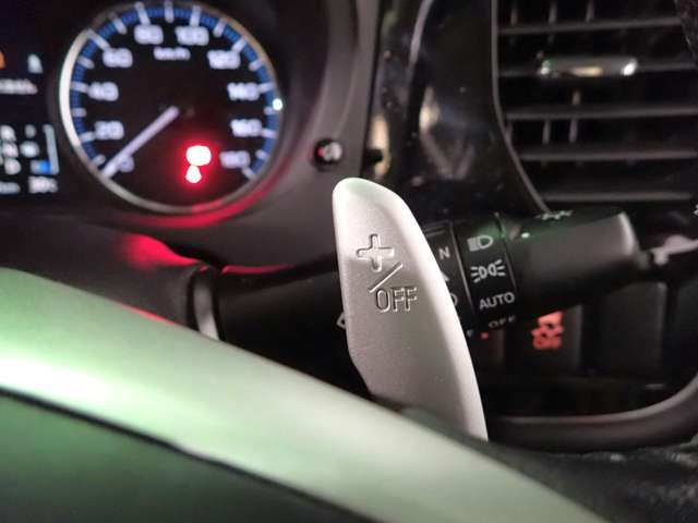 三菱 アウトランダーＰＨＥＶ ２．０ Ｇ ４ＷＤ H26年 (近畿) 99
