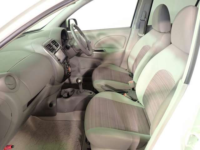日産 マーチ １．２ ボレロ H30年 (近畿) 99