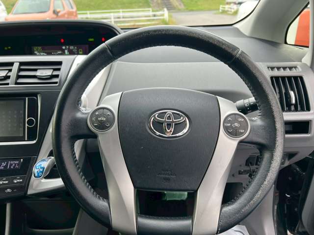 トヨタ プリウスΑ １．８ Ｓ ツーリングセレクション H25年 (九州・沖縄) 99