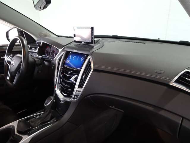 キャデラック ＳＲＸ　クロスオーバー ラグジュアリー ４ＷＤ H26年 (関東) 99
