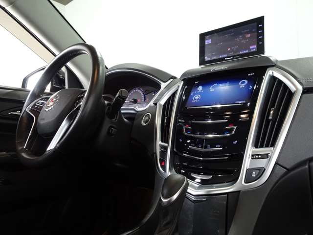 キャデラック ＳＲＸ　クロスオーバー ラグジュアリー ４ＷＤ H26年 (関東) 99