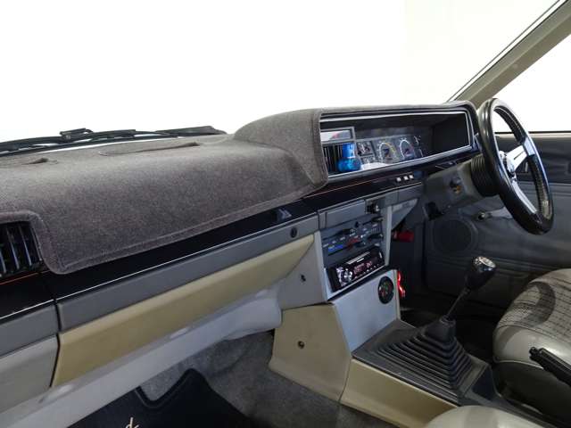 日産 ブルーバード ダットサン Ｐ９１０ S57年 (関東) 99