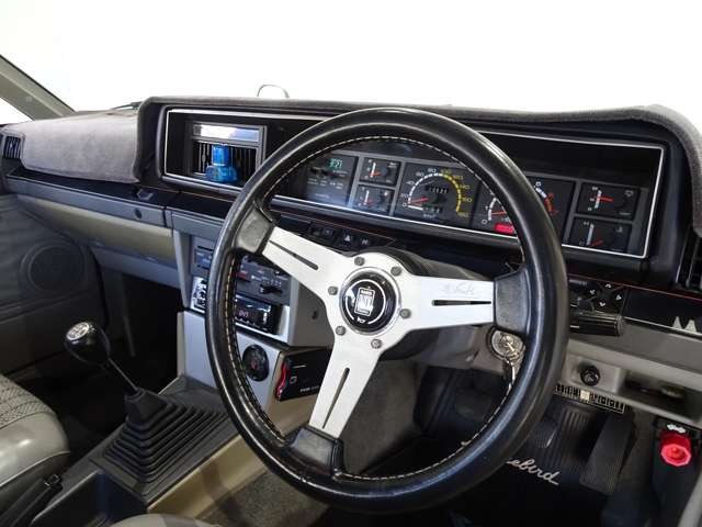 日産 ブルーバード ダットサン Ｐ９１０ S57年 (関東) 99