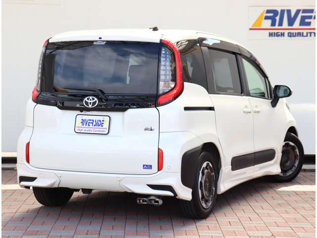 トヨタ シエンタ　ハイブリッド ハイブリッド １．５ Ｚ R5年 (関東) 99