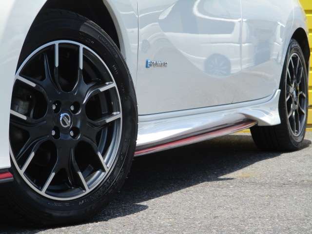 日産 ノート １．２ Ｅ－ＰＯＷＥＲ ＮＩＳＭＯ H29年 (関東) 99