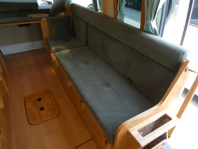 トヨタ ハイエースバン カトーモーター R3年 (関東) 99