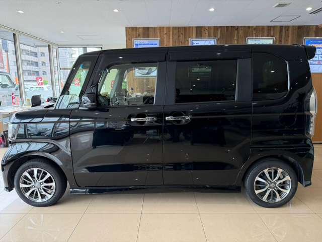 ホンダ Ｎ　ＢＯＸ カスタム ６６０ Ｌ R5年 () 99