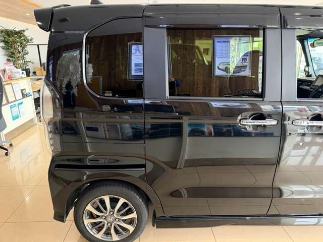 ホンダ Ｎ　ＢＯＸ カスタム ６６０ Ｌ R5年 () 99