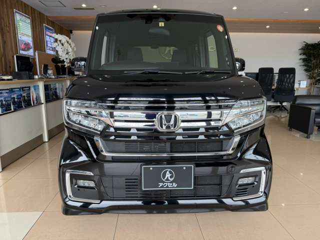 ホンダ Ｎ　ＢＯＸ カスタム ６６０ Ｌ R5年 () 99