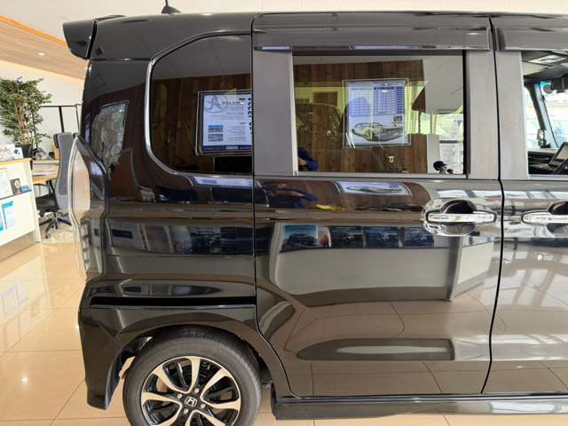 ホンダ Ｎ　ＢＯＸ カスタム ６６０ Ｇ Ｌ ホンダセンシング R1年 () 99