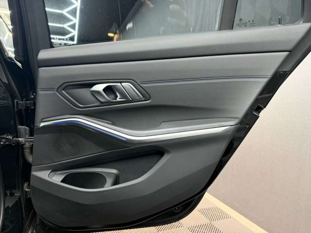 ＢＭＷ ３シリーズ ３２０Ｉ Ｍスポーツ R3年 (関東) 99