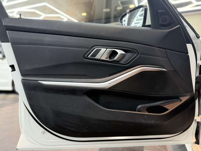 ＢＭＷ ３シリーズ ３２０Ｉ Ｍスポーツ R2年 (関東) 99