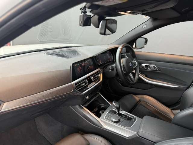 ＢＭＷ ３シリーズ ３２０Ｉ Ｍスポーツ R2年 (関東) 99