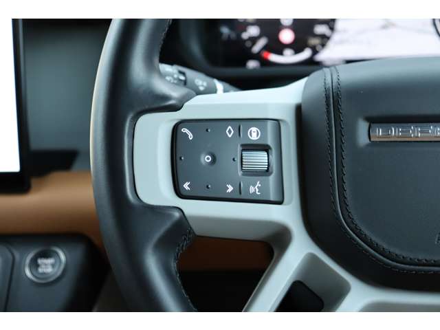 ランドローバー ディフェンダー １３０ ＳＥ ３．０Ｌ Ｄ３００ ディーゼルターボ ４ＷＤ R5年 (東北) 99