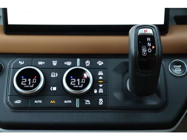 ランドローバー ディフェンダー １３０ ＳＥ ３．０Ｌ Ｄ３００ ディーゼルターボ ４ＷＤ R5年 (東北) 99
