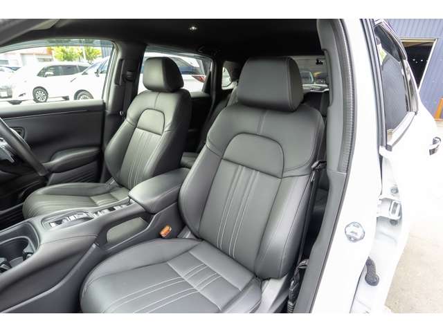 ホンダ ＺＲ－Ｖ ２．０ Ｅ：ＨＥＶ Ｚ ブラックスタイル ４ＷＤ R6年 (北海道) 99