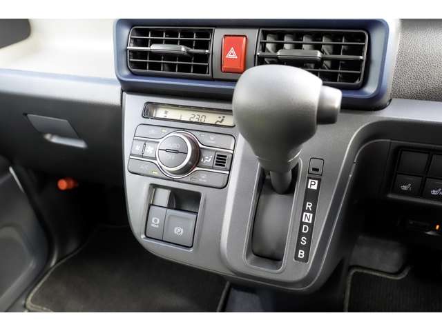 ダイハツ タント ６６０ Ｘ ４ＷＤ R8年 (北海道) 99