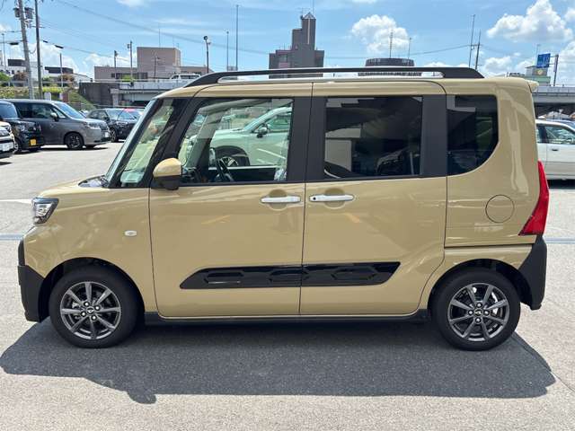 ダイハツ タント ６６０ ファンクロス リミテッド R7年 (近畿) 99