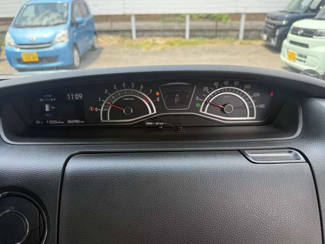 ホンダ Ｎ　ＢＯＸ カスタム ６６０ Ｌ ターボ R3年 (関東) 99