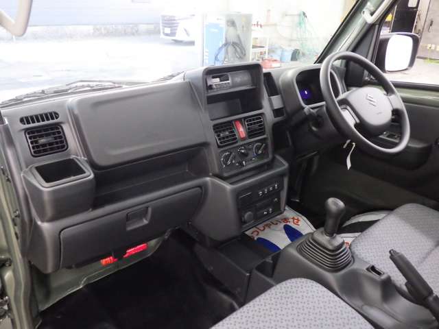 スズキ キャリイトラック ６６０ ＫＣ農繁 ３方開 ４ＷＤ R8年 (東北) 99