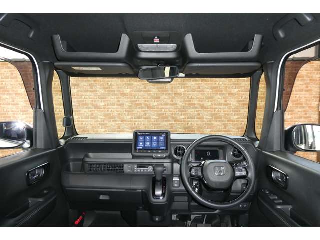 ホンダ Ｎ　ＢＯＸ カスタム ６６０ コーディネートスタイル モノトーン ４ＷＤ R5年 (東北) 99