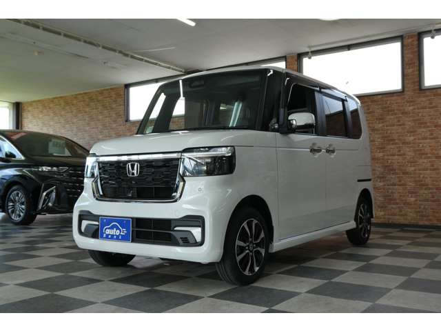 ホンダ Ｎ　ＢＯＸ カスタム ６６０ コーディネートスタイル モノトーン ４ＷＤ R5年 (東北) 99