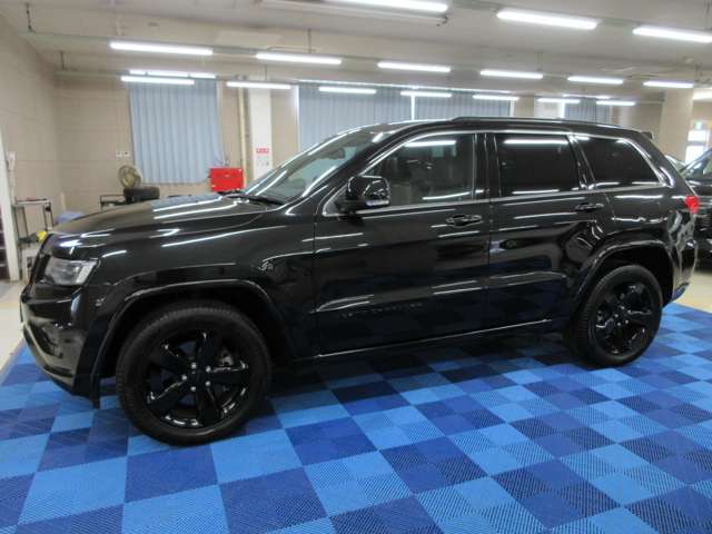 ジープ グランドチェロキー アルティチュード ４ＷＤ H26年 (関東) 99