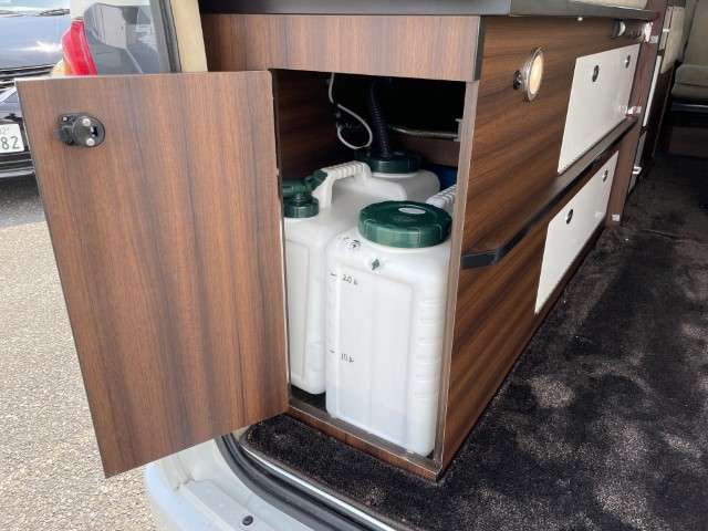 トヨタ ハイエースバン デルタリンク H30年 (関東) 99