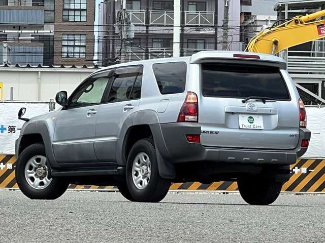 トヨタ ハイラックスサーフ ２．７ ＳＳＲ－Ｘ アメリカンバージョン ４ＷＤ H17年 (近畿) 99