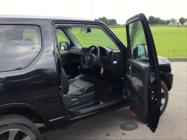 スズキ ジムニー ６６０ クロスアドベンチャー ＸＣ ４ＷＤ H22年 (東北) 99