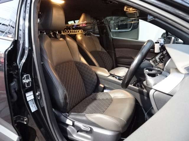 トヨタ Ｃ−ＨＲ １．２ Ｇ－Ｔ R2年 (関東) 99