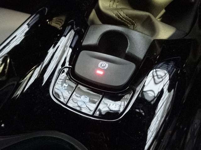トヨタ Ｃ−ＨＲ １．２ Ｇ－Ｔ R2年 (関東) 99
