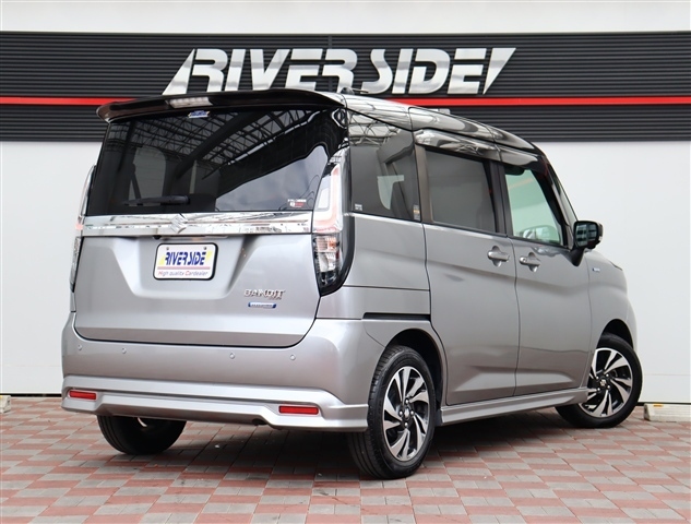 スズキ ソリオ １．２ バンディット ハイブリッド ＭＶ ４ＷＤ R3年 (関東) 99