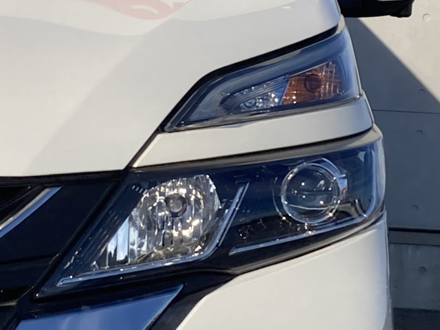 日産 セレナ ２．０ ハイウェイスター ＶセレクションＩＩ R1年 (四国) 99